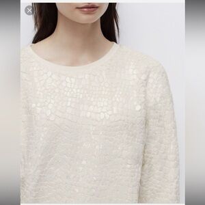 Ann Taylor Cracked Ice Sweatshirt Sweater Winter White. Size Medium.
